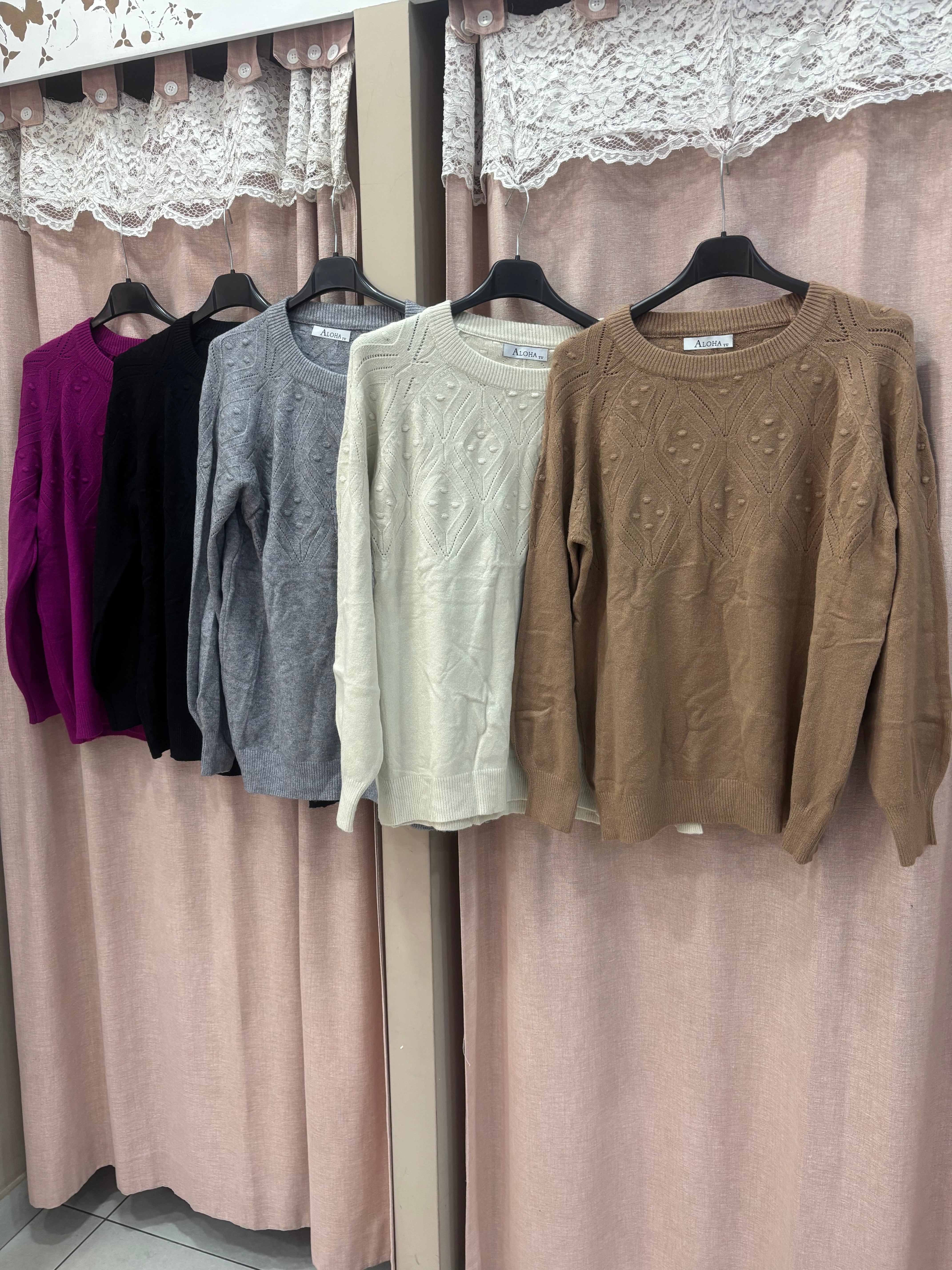 Maglioncino rilievi curvy