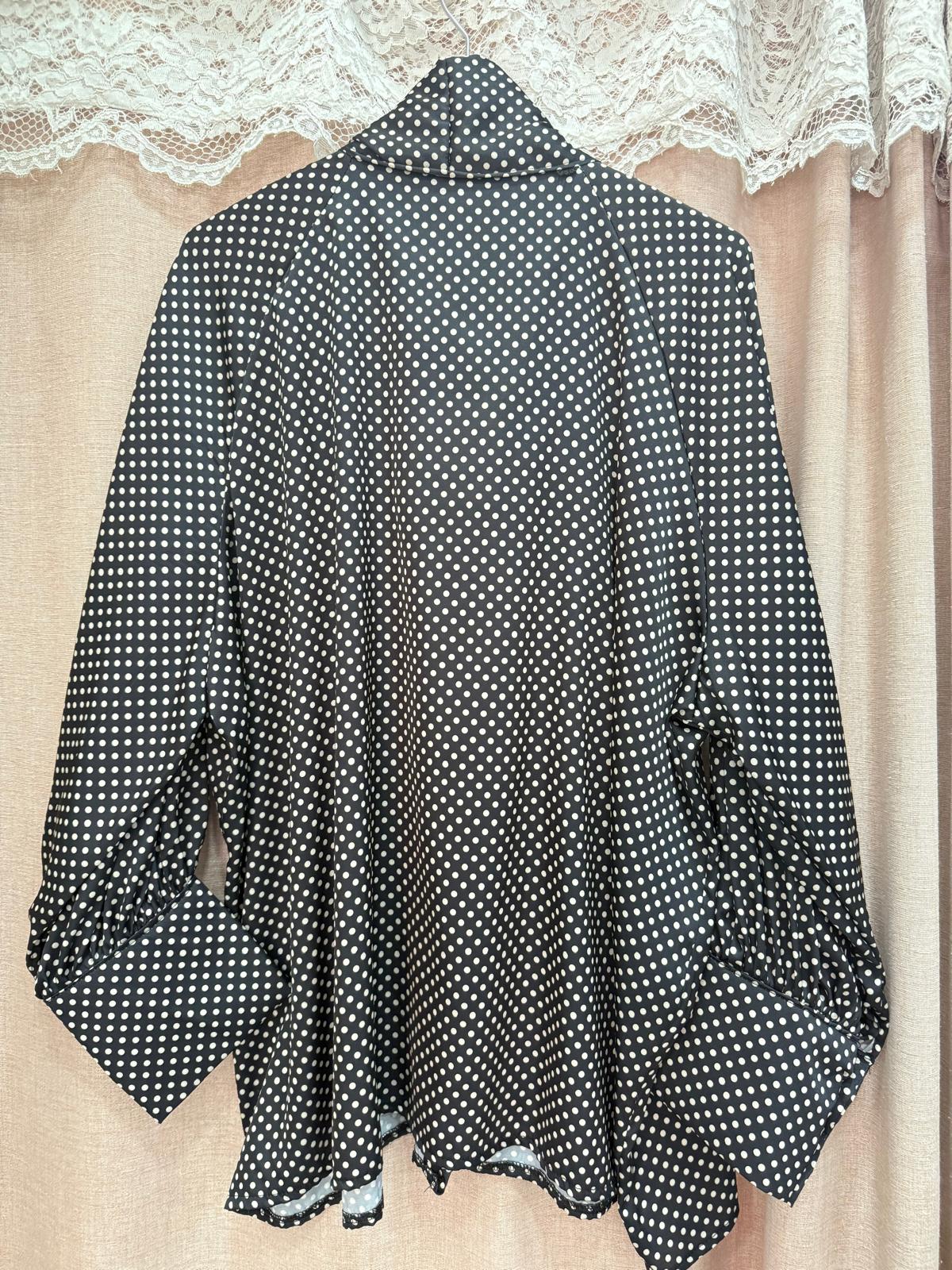 Blusa Fantasy pois Curvy